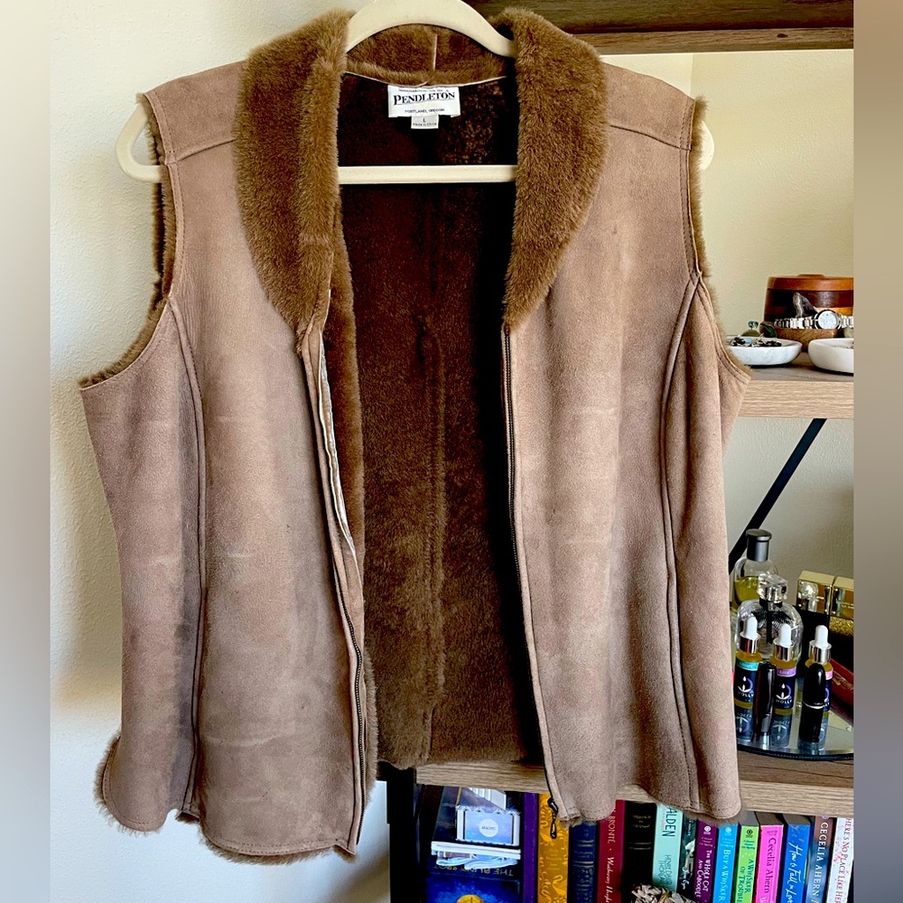 Pendleton 100% Leather Sheared Lamb Vest